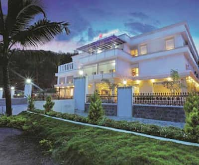 https://imgcld.yatra.com/ytimages/image/upload/t_hotel_yatra_city_desktop/v1394532868/Domestic Hotels/Hotels_Raj Regency/Overview.jpg